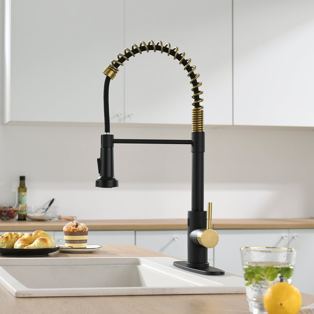 Single-Handle Touchless Kitchen Faucet